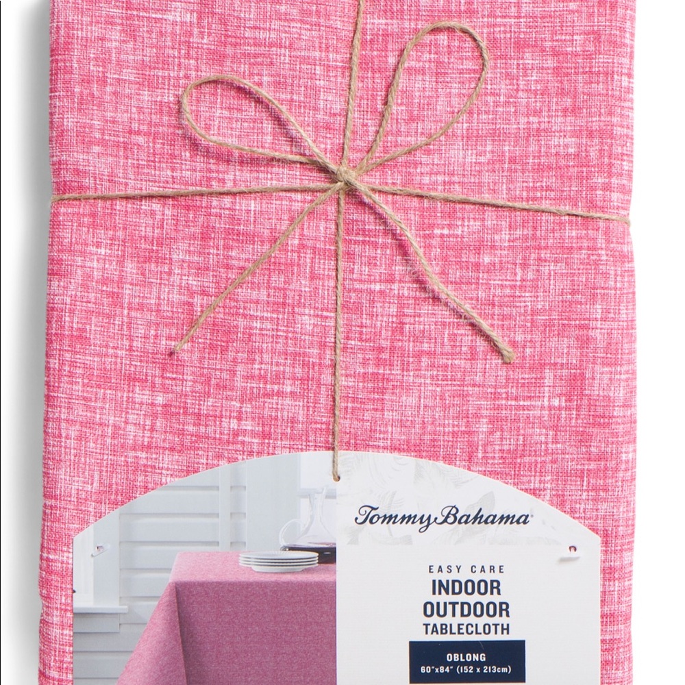TOMMY BAHAMA Oblong Tablecloth